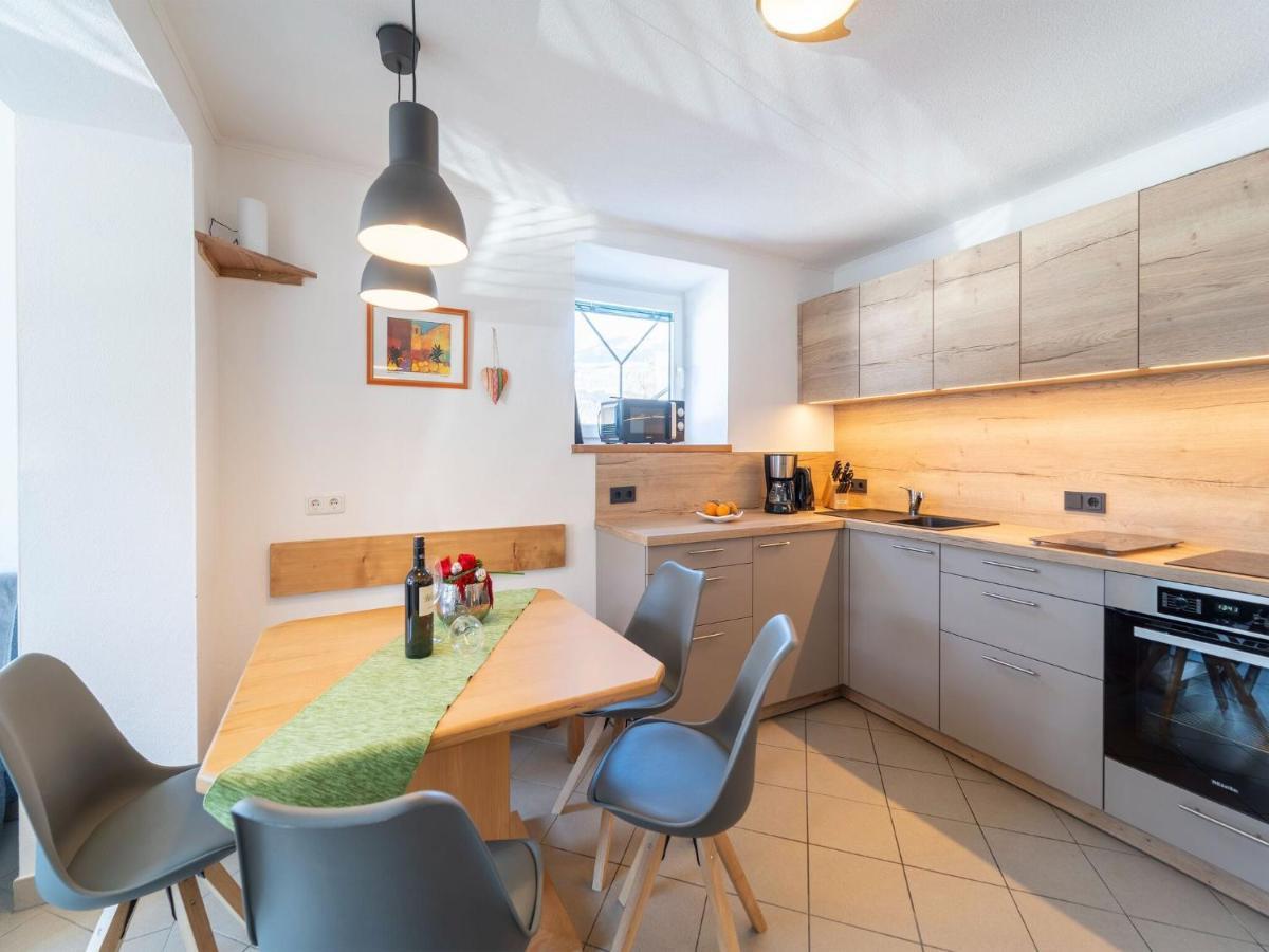 Apartamento Flat South Of Kitzb Hel With Nationalparkcard Hollersbach im Pinzgau Exterior foto