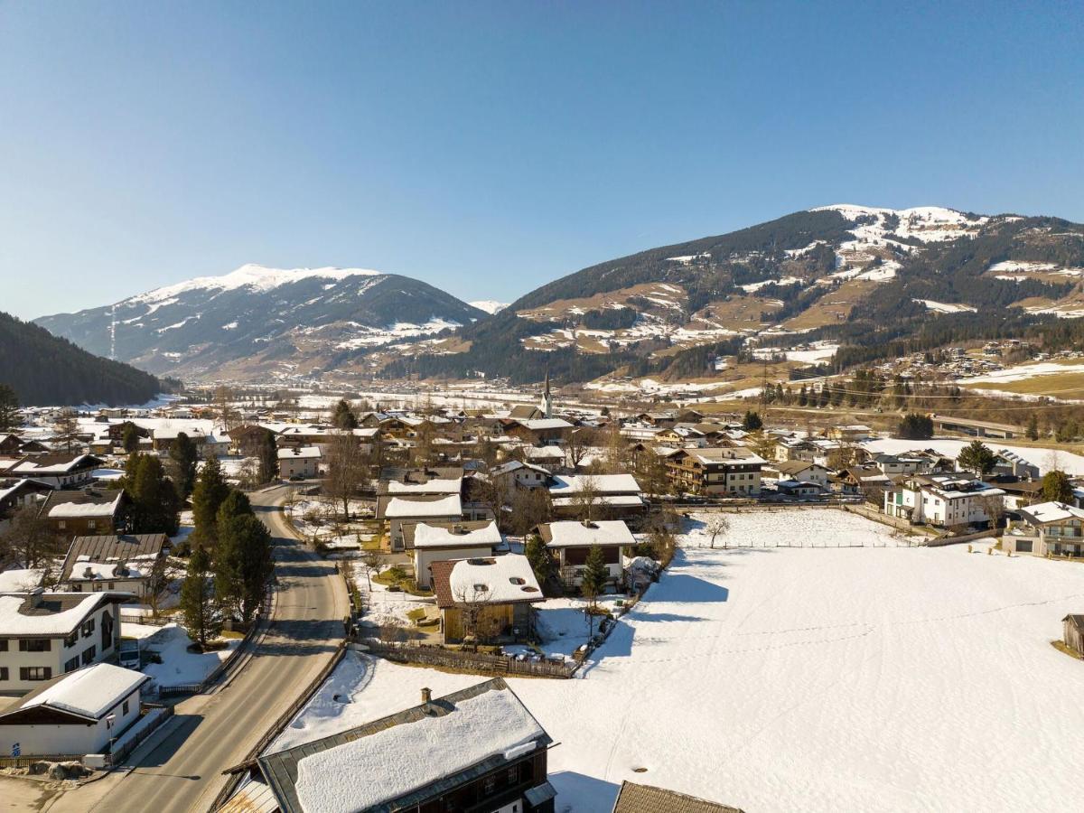 Apartamento Flat South Of Kitzb Hel With Nationalparkcard Hollersbach im Pinzgau Exterior foto
