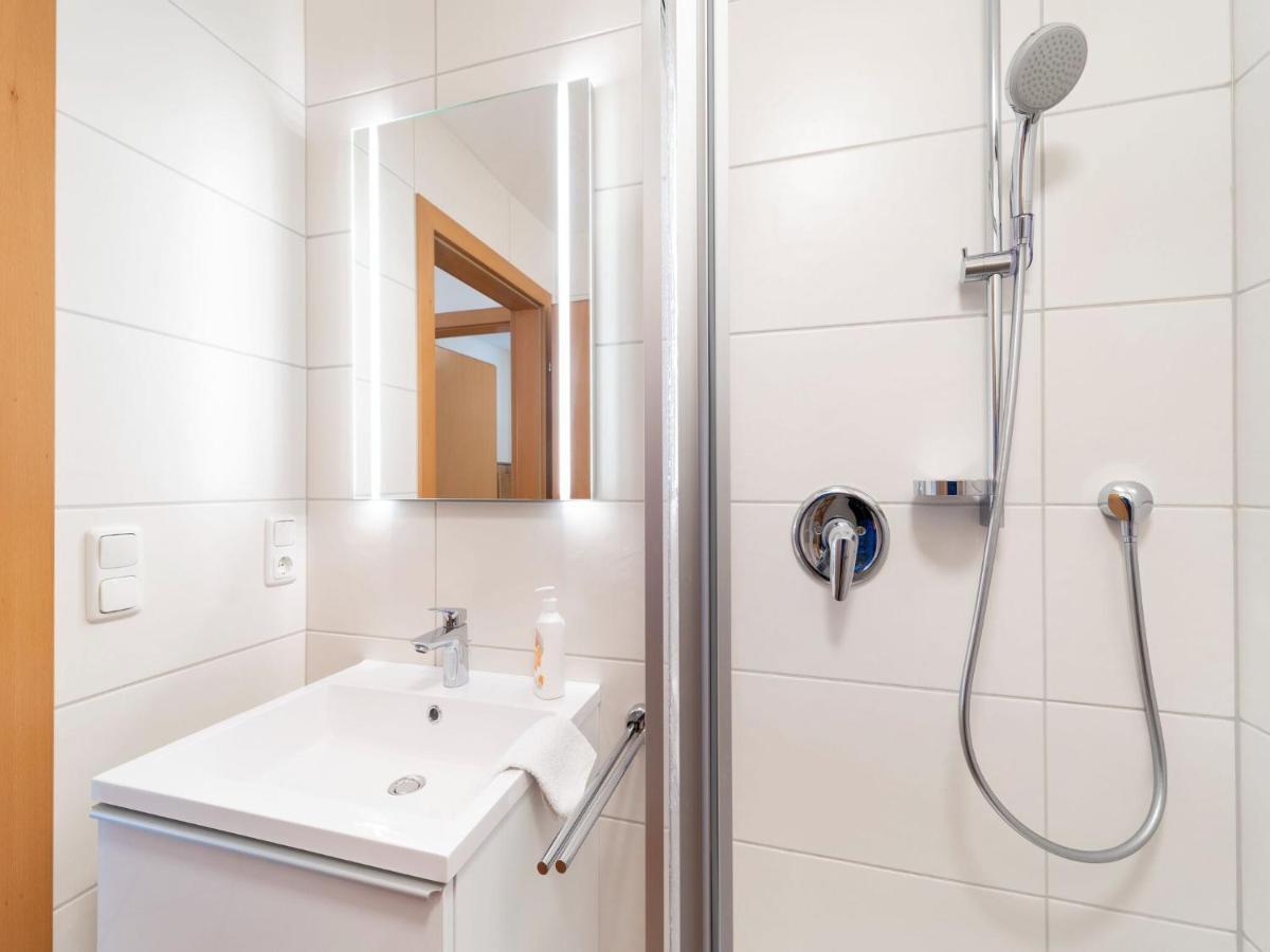 Apartamento Flat South Of Kitzb Hel With Nationalparkcard Hollersbach im Pinzgau Exterior foto